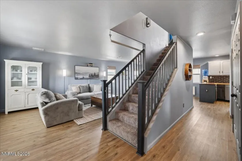1347 Scarlet Oak, Gardnerville, Nevada 89410, 3 Bedrooms Bedrooms, ,3 BathroomsBathrooms,Residential,Residential,Scarlet Oak,260005568