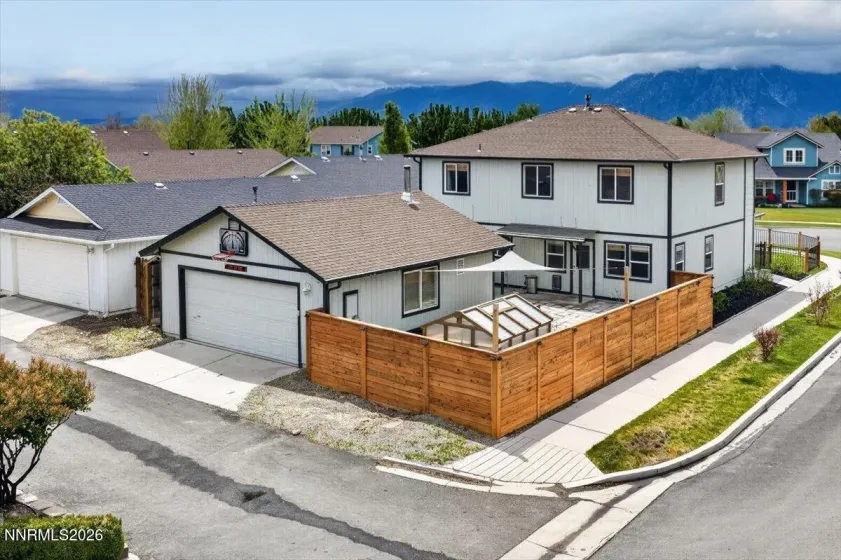 1347 Scarlet Oak, Gardnerville, Nevada 89410, 3 Bedrooms Bedrooms, ,3 BathroomsBathrooms,Residential,Residential,Scarlet Oak,260005568