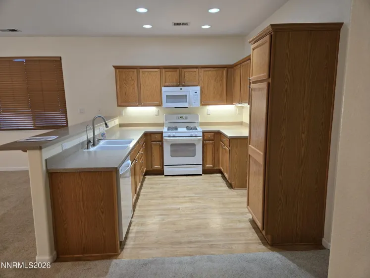 Carson City, Nevada 89701, 3 Bedrooms Bedrooms, ,2 BathroomsBathrooms,Residential Lease,Manufactured,260005569