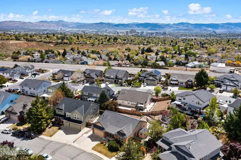 3326 Snake River, Reno, Nevada 89503, 3 Bedrooms Bedrooms, ,2 BathroomsBathrooms,Residential,Residential,Snake River,260005570