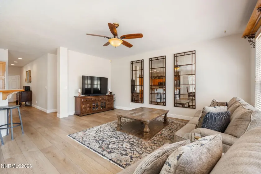 3326 Snake River, Reno, Nevada 89503, 3 Bedrooms Bedrooms, ,2 BathroomsBathrooms,Residential,Residential,Snake River,260005570