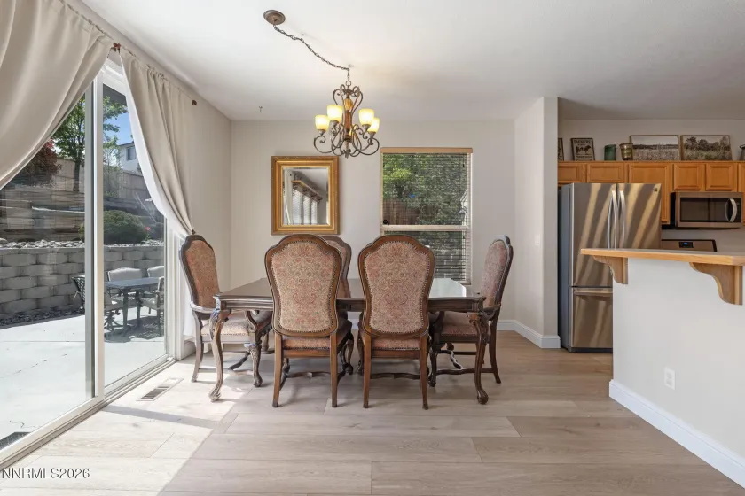 3326 Snake River, Reno, Nevada 89503, 3 Bedrooms Bedrooms, ,2 BathroomsBathrooms,Residential,Residential,Snake River,260005570