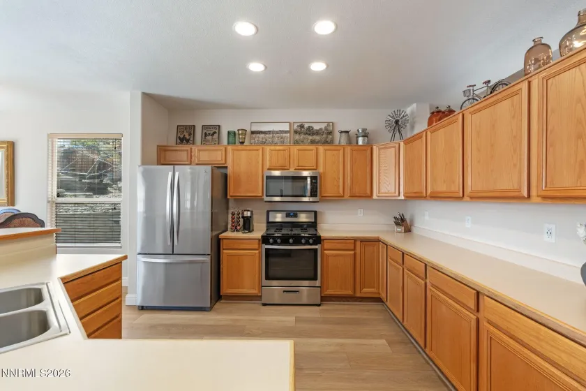 3326 Snake River, Reno, Nevada 89503, 3 Bedrooms Bedrooms, ,2 BathroomsBathrooms,Residential,Residential,Snake River,260005570
