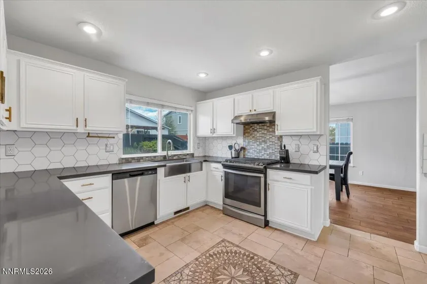 17725 Gingko, Reno, Nevada 89508, 6 Bedrooms Bedrooms, ,3 BathroomsBathrooms,Residential,Residential,Gingko,260005572