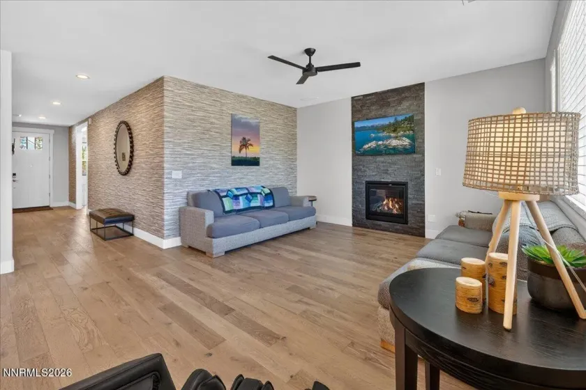 1640 Buttonwillow, Minden, Nevada 89423, 3 Bedrooms Bedrooms, ,3 BathroomsBathrooms,Residential,Residential,Buttonwillow,260005581