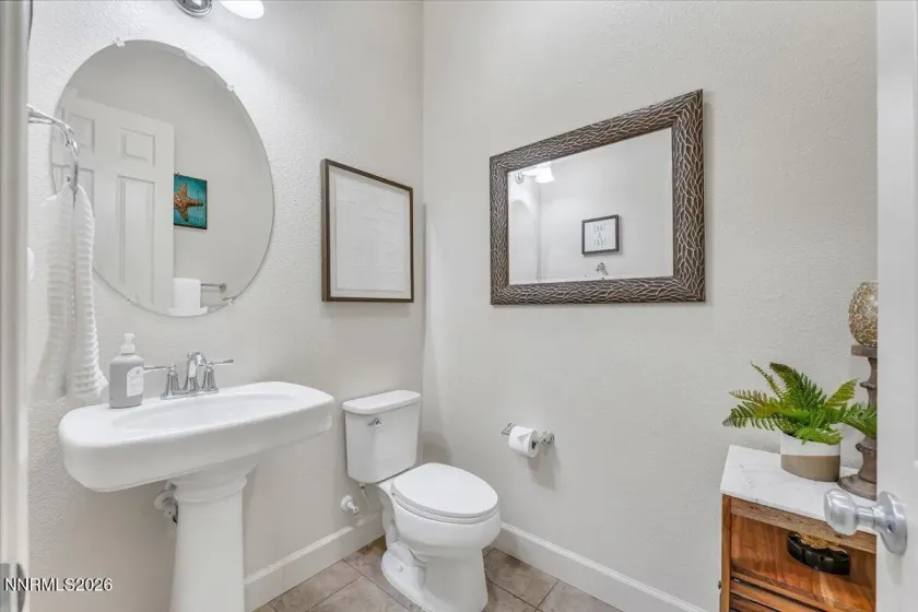 11785 Valley Crest, Sparks, Nevada 89441, 3 Bedrooms Bedrooms, ,4 BathroomsBathrooms,Residential,Residential,Valley Crest,260005580