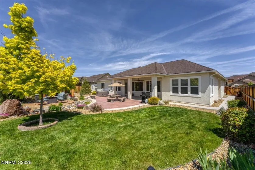 11785 Valley Crest, Sparks, Nevada 89441, 3 Bedrooms Bedrooms, ,4 BathroomsBathrooms,Residential,Residential,Valley Crest,260005580
