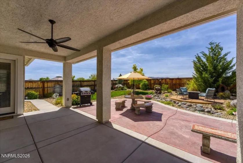 11785 Valley Crest, Sparks, Nevada 89441, 3 Bedrooms Bedrooms, ,4 BathroomsBathrooms,Residential,Residential,Valley Crest,260005580