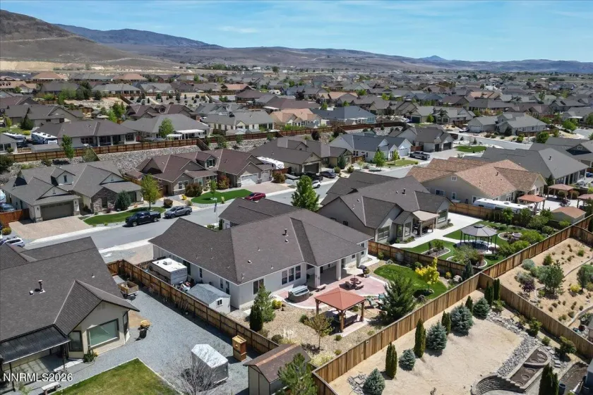 11785 Valley Crest, Sparks, Nevada 89441, 3 Bedrooms Bedrooms, ,4 BathroomsBathrooms,Residential,Residential,Valley Crest,260005580