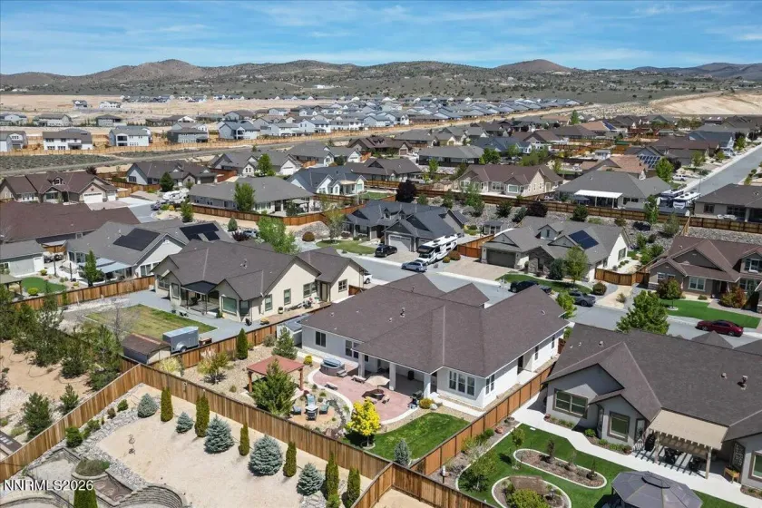 11785 Valley Crest, Sparks, Nevada 89441, 3 Bedrooms Bedrooms, ,4 BathroomsBathrooms,Residential,Residential,Valley Crest,260005580