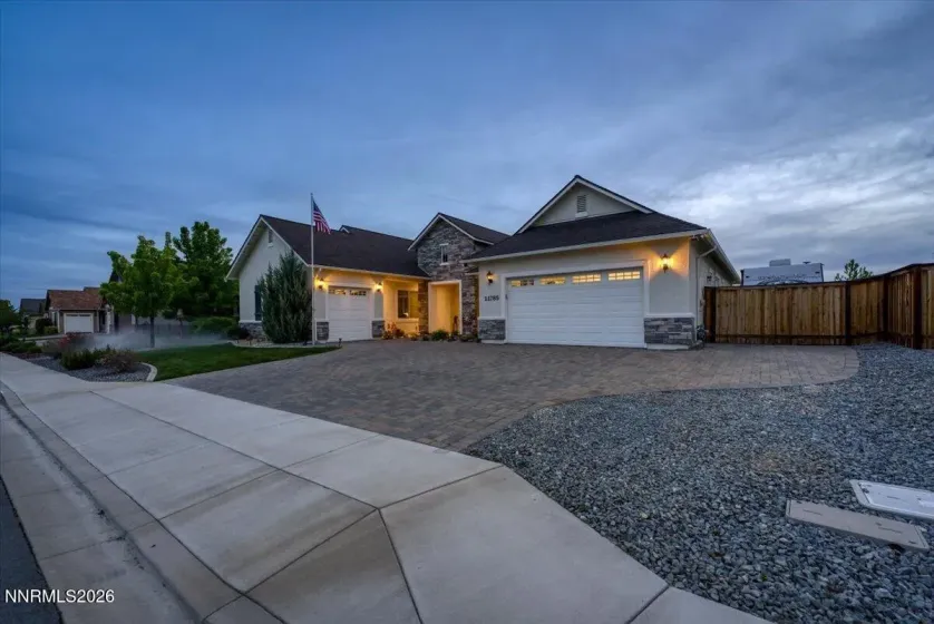 11785 Valley Crest, Sparks, Nevada 89441, 3 Bedrooms Bedrooms, ,4 BathroomsBathrooms,Residential,Residential,Valley Crest,260005580