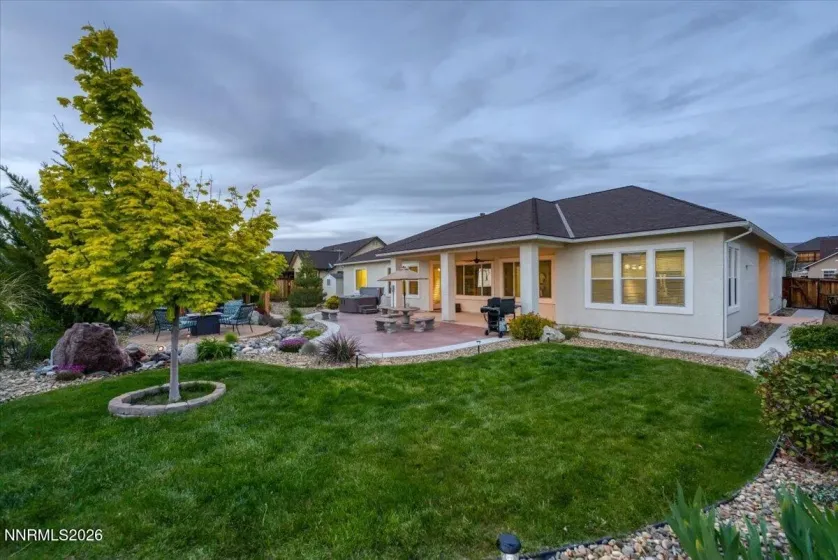 11785 Valley Crest, Sparks, Nevada 89441, 3 Bedrooms Bedrooms, ,4 BathroomsBathrooms,Residential,Residential,Valley Crest,260005580