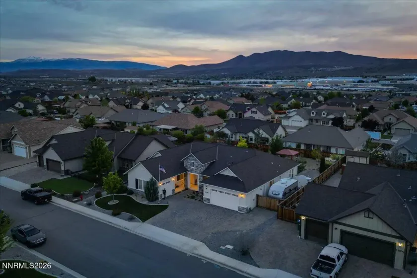 11785 Valley Crest, Sparks, Nevada 89441, 3 Bedrooms Bedrooms, ,4 BathroomsBathrooms,Residential,Residential,Valley Crest,260005580
