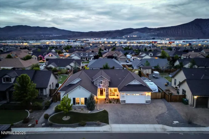 11785 Valley Crest, Sparks, Nevada 89441, 3 Bedrooms Bedrooms, ,4 BathroomsBathrooms,Residential,Residential,Valley Crest,260005580