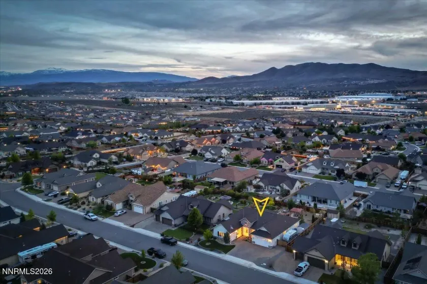11785 Valley Crest, Sparks, Nevada 89441, 3 Bedrooms Bedrooms, ,4 BathroomsBathrooms,Residential,Residential,Valley Crest,260005580