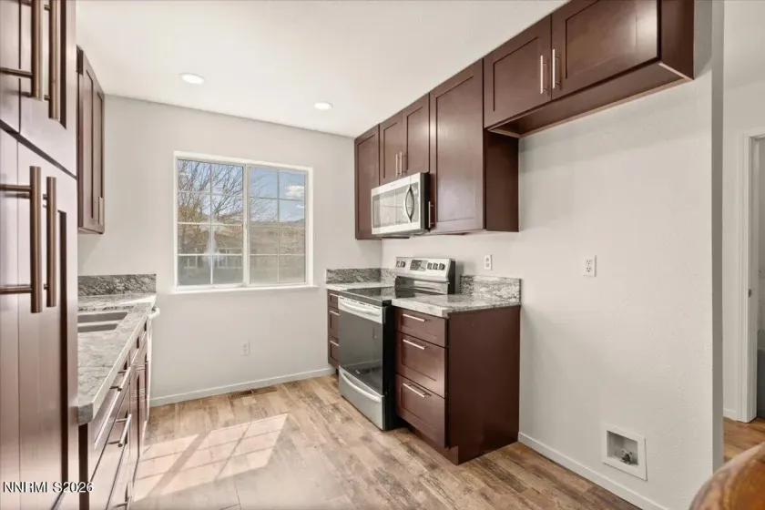 340 Rue De La Mauve, Sparks, Nevada 89434, 3 Bedrooms Bedrooms, ,2 BathroomsBathrooms,Residential,Residential,Rue De La Mauve,260005584