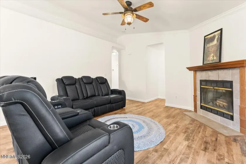 340 Rue De La Mauve, Sparks, Nevada 89434, 3 Bedrooms Bedrooms, ,2 BathroomsBathrooms,Residential,Residential,Rue De La Mauve,260005584