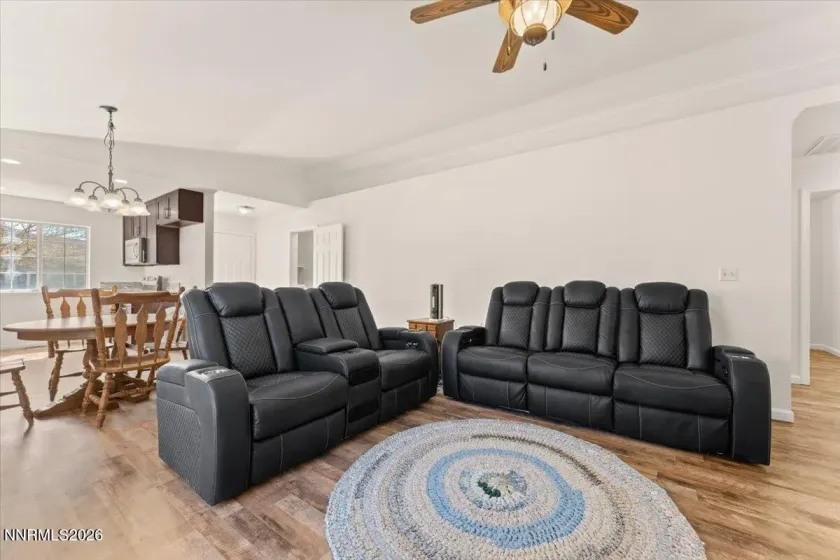 340 Rue De La Mauve, Sparks, Nevada 89434, 3 Bedrooms Bedrooms, ,2 BathroomsBathrooms,Residential,Residential,Rue De La Mauve,260005584