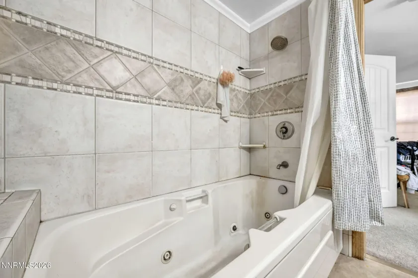 13815 Kewanna, Reno, Nevada 89521, 4 Bedrooms Bedrooms, ,2 BathroomsBathrooms,Residential,Residential,Kewanna,260005585
