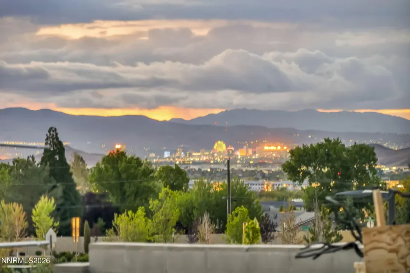 13815 Kewanna, Reno, Nevada 89521, 4 Bedrooms Bedrooms, ,2 BathroomsBathrooms,Residential,Residential,Kewanna,260005585