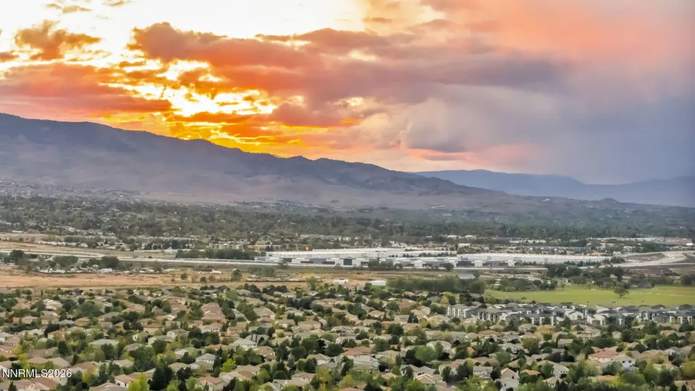 13815 Kewanna, Reno, Nevada 89521, 4 Bedrooms Bedrooms, ,2 BathroomsBathrooms,Residential,Residential,Kewanna,260005585