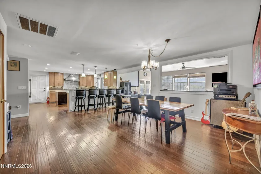 13815 Kewanna, Reno, Nevada 89521, 4 Bedrooms Bedrooms, ,2 BathroomsBathrooms,Residential,Residential,Kewanna,260005585