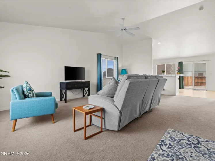 2215 Ellice, Fernley, Nevada 89408, 3 Bedrooms Bedrooms, ,2 BathroomsBathrooms,Residential,Residential,Ellice,260005586