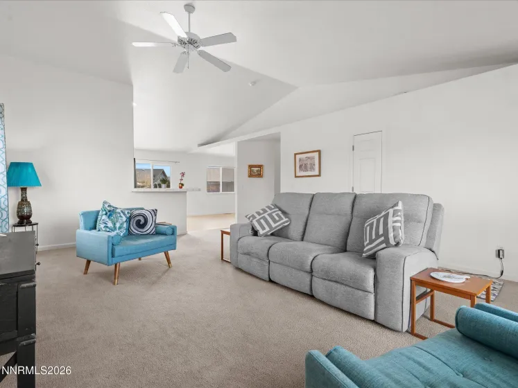2215 Ellice, Fernley, Nevada 89408, 3 Bedrooms Bedrooms, ,2 BathroomsBathrooms,Residential,Residential,Ellice,260005586