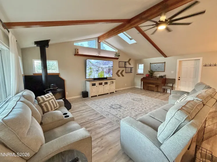 1110 Stonewall, Carson City, Nevada 89701, 3 Bedrooms Bedrooms, ,2 BathroomsBathrooms,Residential,Residential,Stonewall,260005589