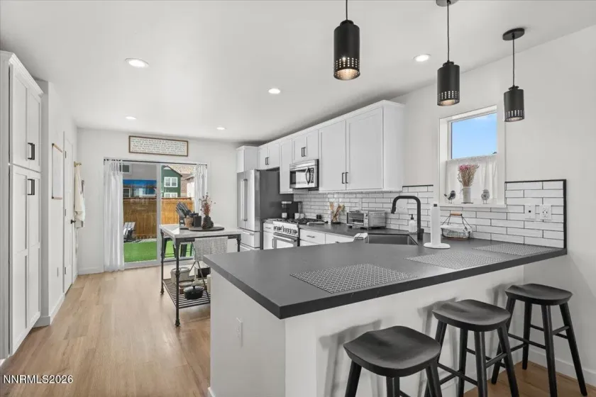 3869 Bonnie, Carson City, Nevada 89701, 3 Bedrooms Bedrooms, ,3 BathroomsBathrooms,Residential,Residential,Bonnie,260005590