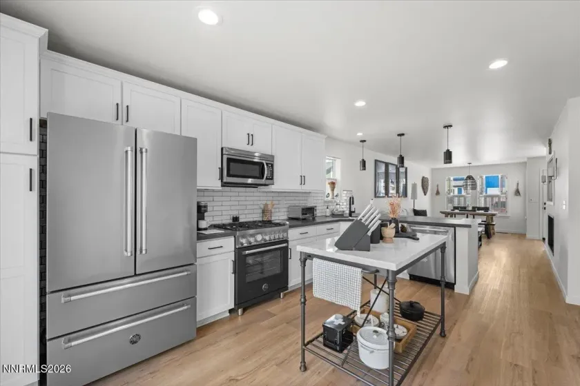 3869 Bonnie, Carson City, Nevada 89701, 3 Bedrooms Bedrooms, ,3 BathroomsBathrooms,Residential,Residential,Bonnie,260005590