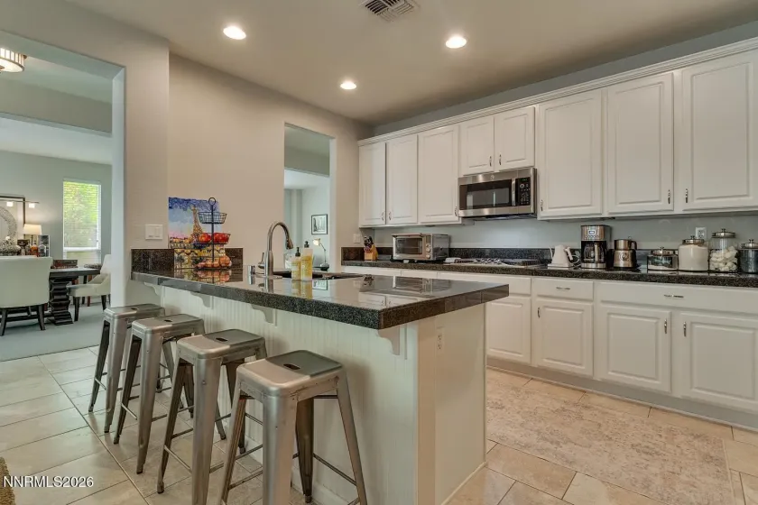 410 Pan Zareta, Reno, Nevada 89521, 5 Bedrooms Bedrooms, ,4 BathroomsBathrooms,Residential,Residential,Pan Zareta,260005591