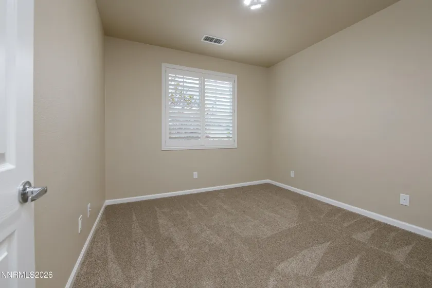 7117 Mustengo, Reno, Nevada 89506, 3 Bedrooms Bedrooms, ,2 BathroomsBathrooms,Residential,Residential,Mustengo,260005597