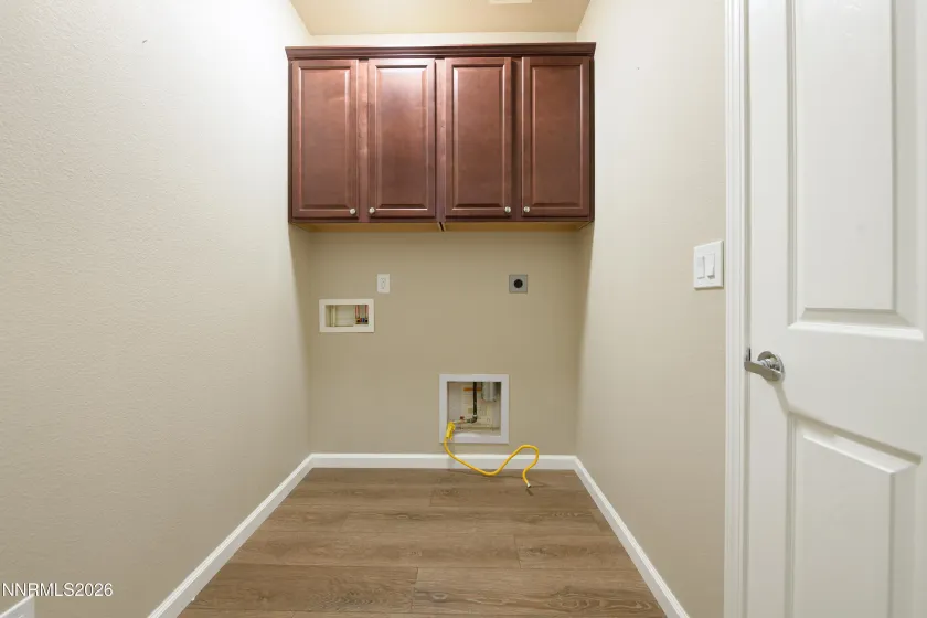 7117 Mustengo, Reno, Nevada 89506, 3 Bedrooms Bedrooms, ,2 BathroomsBathrooms,Residential,Residential,Mustengo,260005597
