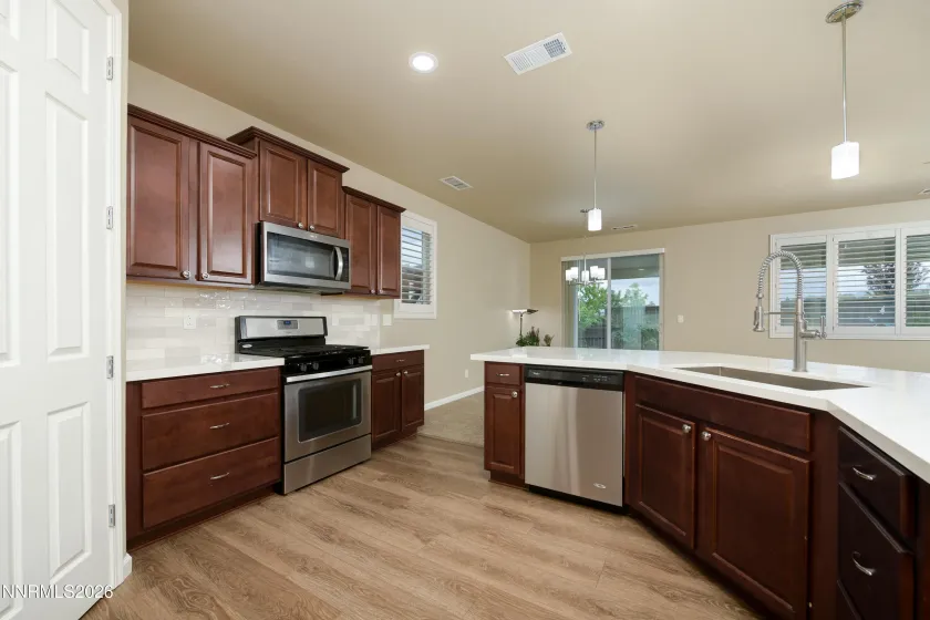 7117 Mustengo, Reno, Nevada 89506, 3 Bedrooms Bedrooms, ,2 BathroomsBathrooms,Residential,Residential,Mustengo,260005597