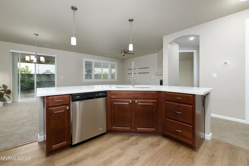 7117 Mustengo, Reno, Nevada 89506, 3 Bedrooms Bedrooms, ,2 BathroomsBathrooms,Residential,Residential,Mustengo,260005597
