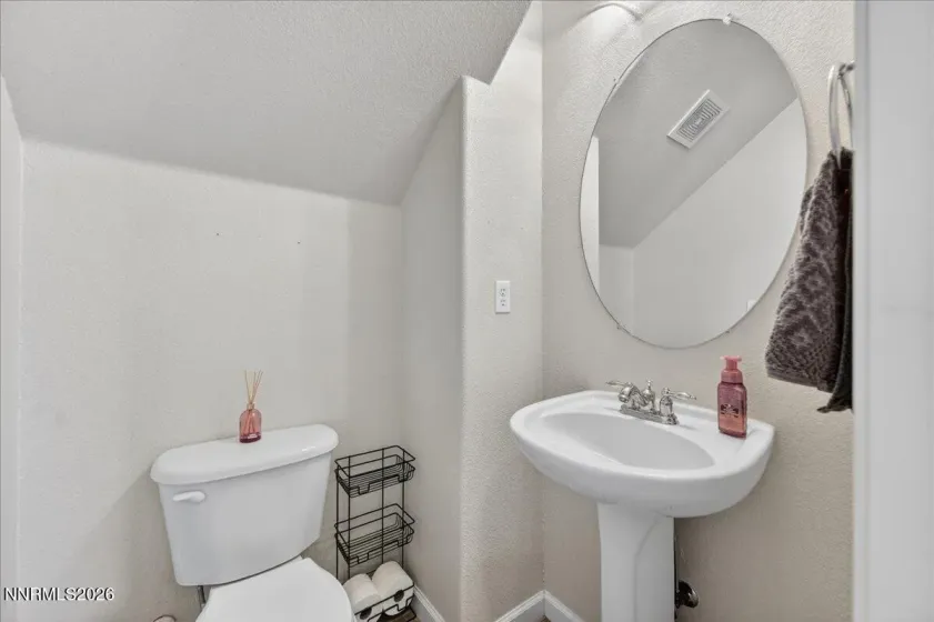 6382 Peppergrass, Sparks, Nevada 89436, 3 Bedrooms Bedrooms, ,3 BathroomsBathrooms,Residential,Residential,Peppergrass,260005598