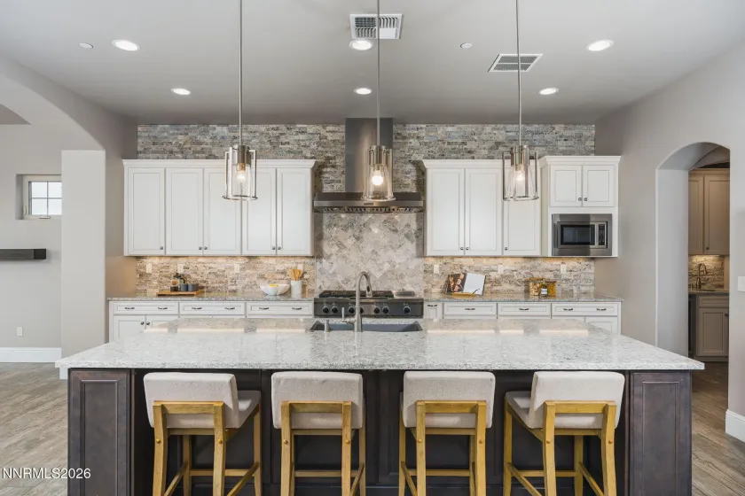 3118 Vista Favoloso, Reno, Nevada 89519, 4 Bedrooms Bedrooms, ,5 BathroomsBathrooms,Residential,Residential,Vista Favoloso,260005599
