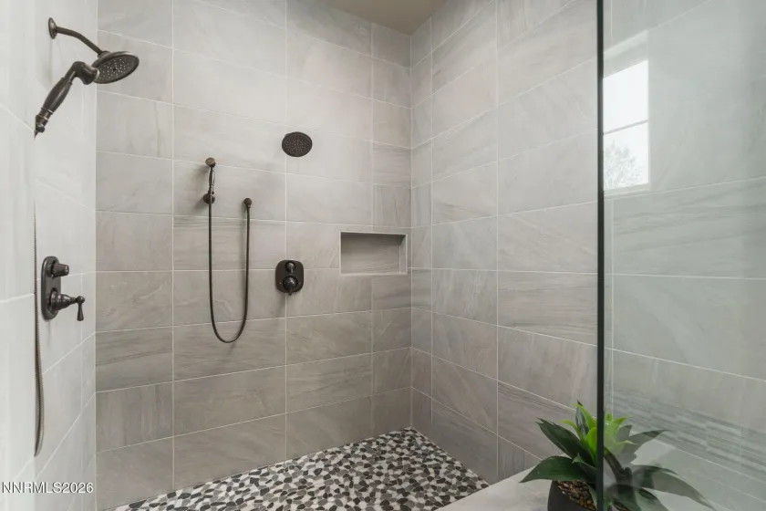 3118 Vista Favoloso, Reno, Nevada 89519, 4 Bedrooms Bedrooms, ,5 BathroomsBathrooms,Residential,Residential,Vista Favoloso,260005599