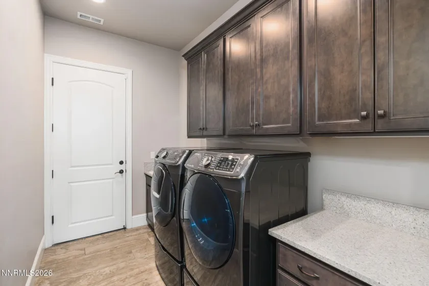 3118 Vista Favoloso, Reno, Nevada 89519, 4 Bedrooms Bedrooms, ,5 BathroomsBathrooms,Residential,Residential,Vista Favoloso,260005599