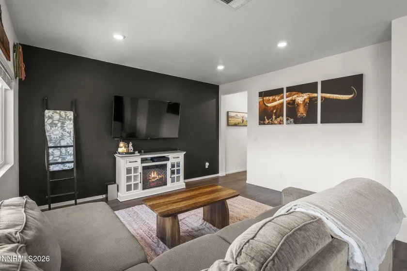 6754 Coyote Call, Sparks, Nevada 89436, 3 Bedrooms Bedrooms, ,3 BathroomsBathrooms,Residential,Residential,Coyote Call,260005600