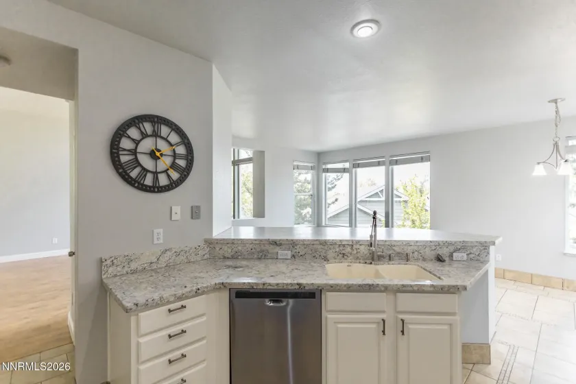 4775 Cedarhill, Reno, Nevada 89519, 4 Bedrooms Bedrooms, ,4 BathroomsBathrooms,Residential,Residential,Cedarhill,260005602