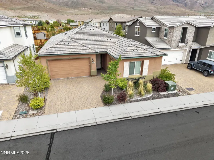 9670 Avitara, Reno, Nevada 89521, 3 Bedrooms Bedrooms, ,3 BathroomsBathrooms,Residential,Residential,Avitara,260005607