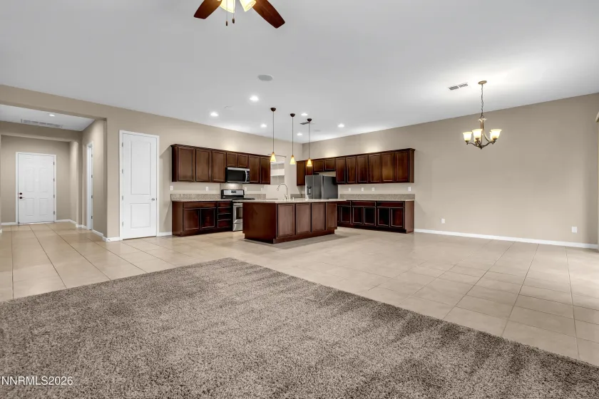 9670 Avitara, Reno, Nevada 89521, 3 Bedrooms Bedrooms, ,3 BathroomsBathrooms,Residential,Residential,Avitara,260005607