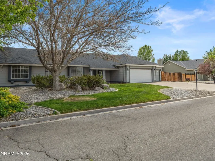 115 Bridle Path, Spanish Springs, Nevada 89441, 3 Bedrooms Bedrooms, ,3 BathroomsBathrooms,Residential,Residential,Bridle Path,260005608
