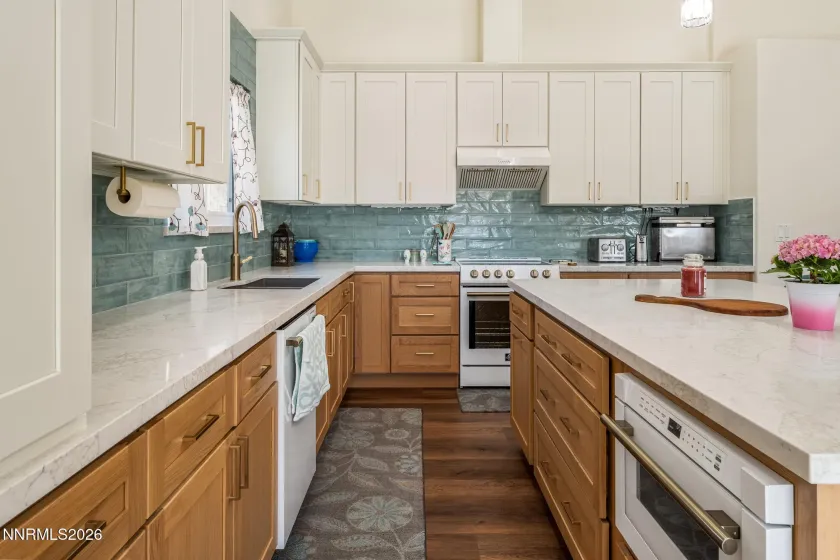 1430 Talon, Sparks, Nevada 89441, 3 Bedrooms Bedrooms, ,3 BathroomsBathrooms,Residential,Residential,Talon,260002446