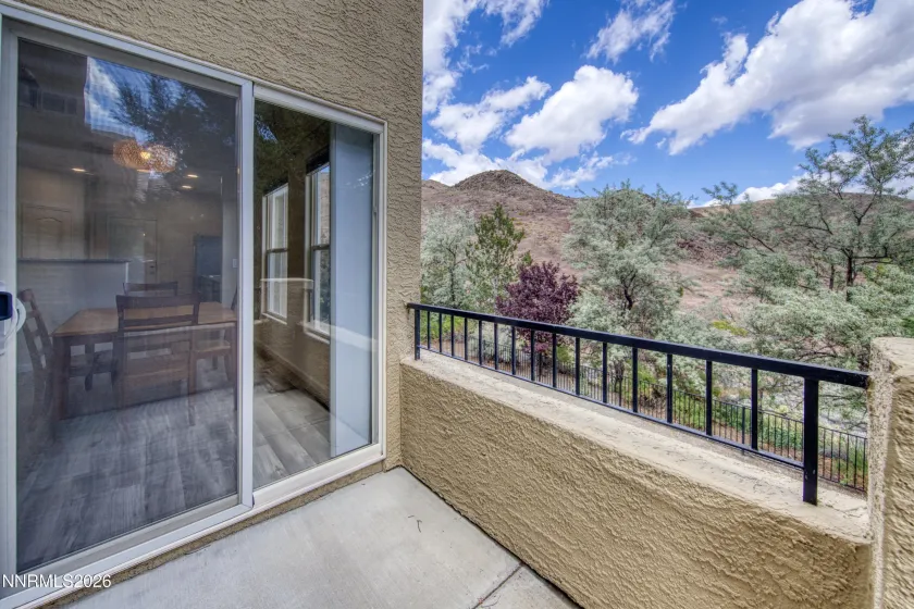9050 Double R, Reno, Nevada 89521, 2 Bedrooms Bedrooms, ,2 BathroomsBathrooms,Residential,Residential,Double R,260005612