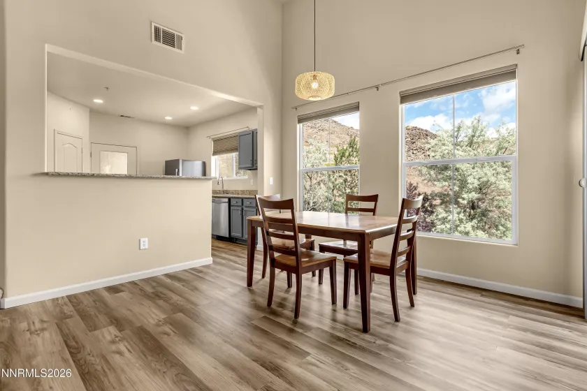 9050 Double R, Reno, Nevada 89521, 2 Bedrooms Bedrooms, ,2 BathroomsBathrooms,Residential,Residential,Double R,260005612