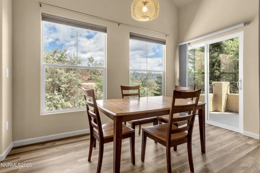 9050 Double R, Reno, Nevada 89521, 2 Bedrooms Bedrooms, ,2 BathroomsBathrooms,Residential,Residential,Double R,260005612