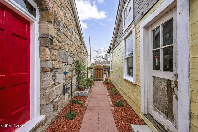 274 L, Virginia City, Nevada 89440, 2 Bedrooms Bedrooms, ,2 BathroomsBathrooms,Residential,Residential,L,260005616